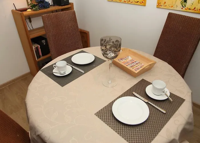 Apartament Inge Ysker *